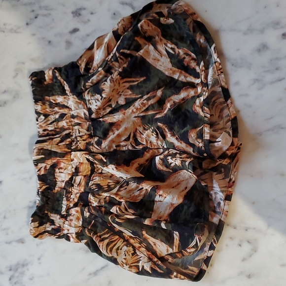 Free People Movement The Way Home Shorts Sz S in Black Combo - Picture 2 of 4